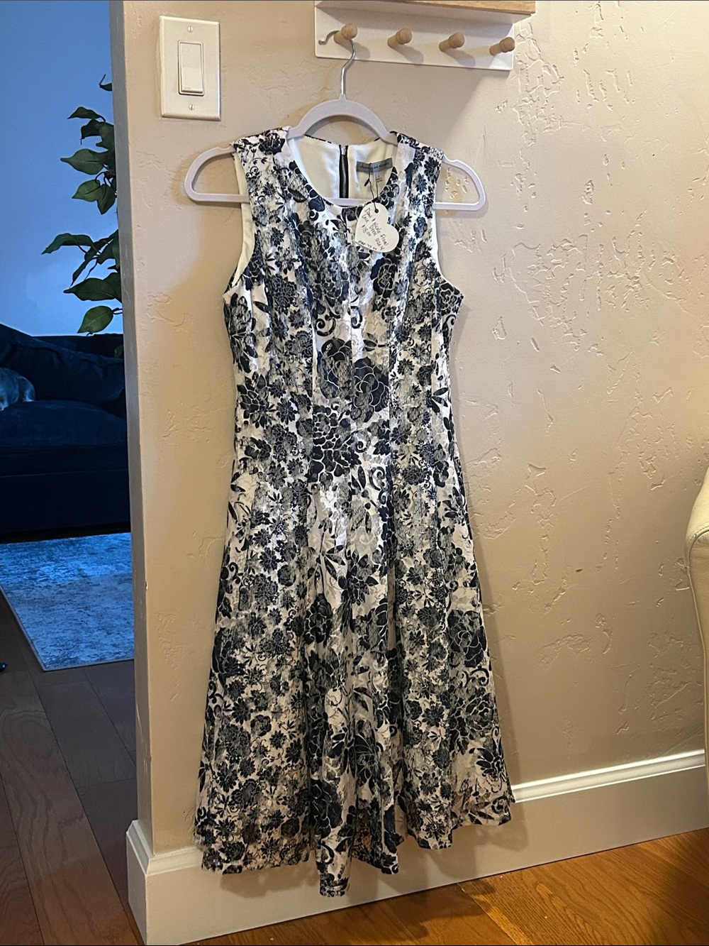 Danny & Nicole White and Navy Floral Midi Dress
